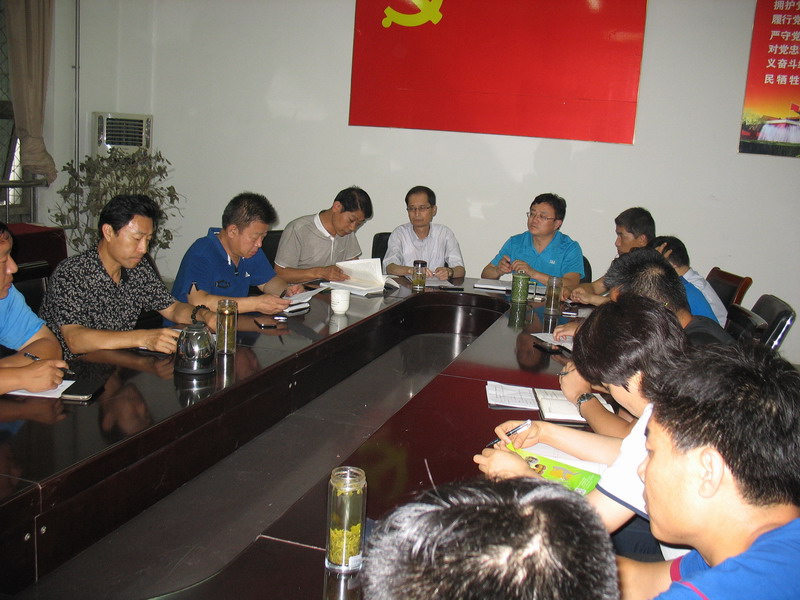 复件 公司秧歌 025.jpg